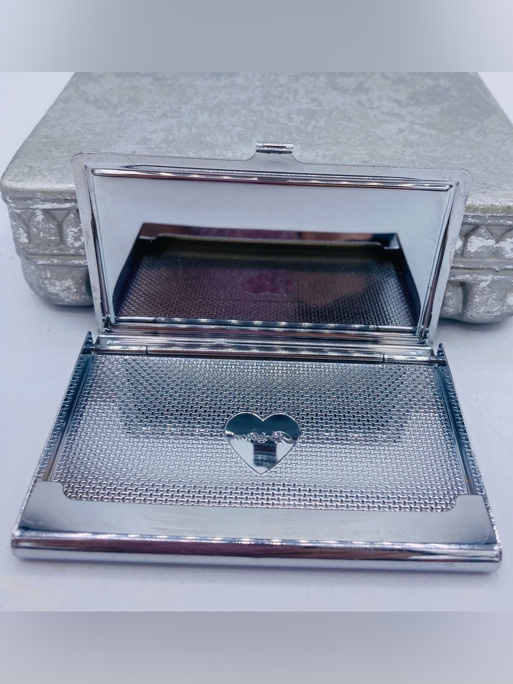 Brighton Tapestry Card Case Mother Of Pearl Etched Silver Plated Tiny Crystals - Picture 6 of 11